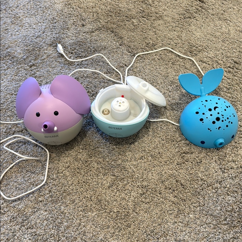Two doTERRA Diffusers - Picture 3 of 4